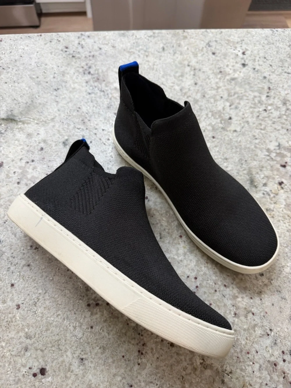 Rothy's The Chelsea Boot Knit Black High Top Knit Pull On Sneaker Shoes Size 9 - Picture 2 of 9